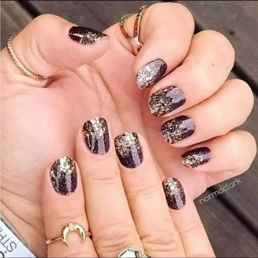 *Retired, HTF* Color Street: Best in Show | Maroon Gold Glitter Fall Autumn - Picture 5 of 11